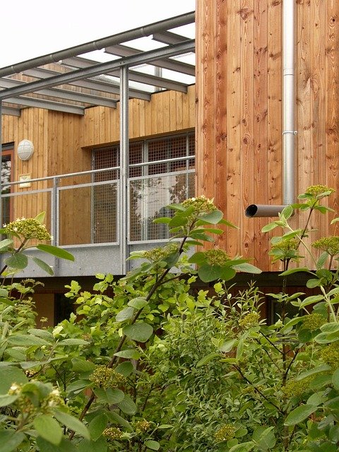 "Pourquoi choisir une extension en ossature bois en kit pour votre maison ?"